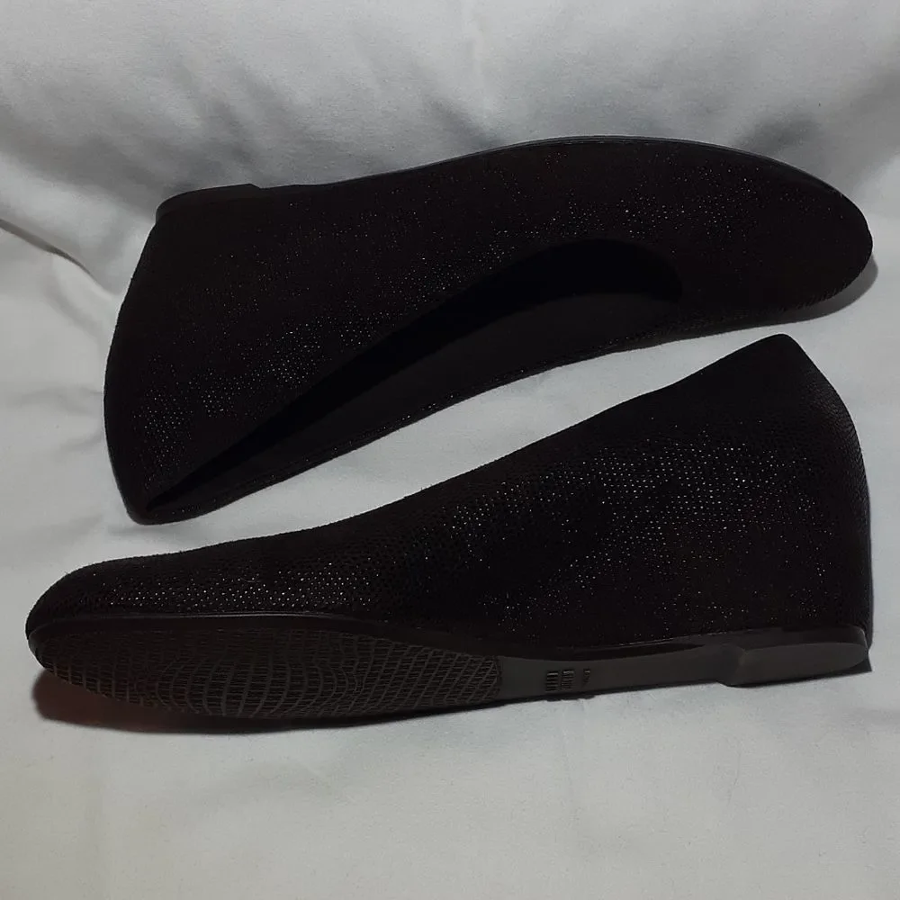 Stuart‎ Weitzman Brown Wedge Heels 8N - Picture 3 of 8